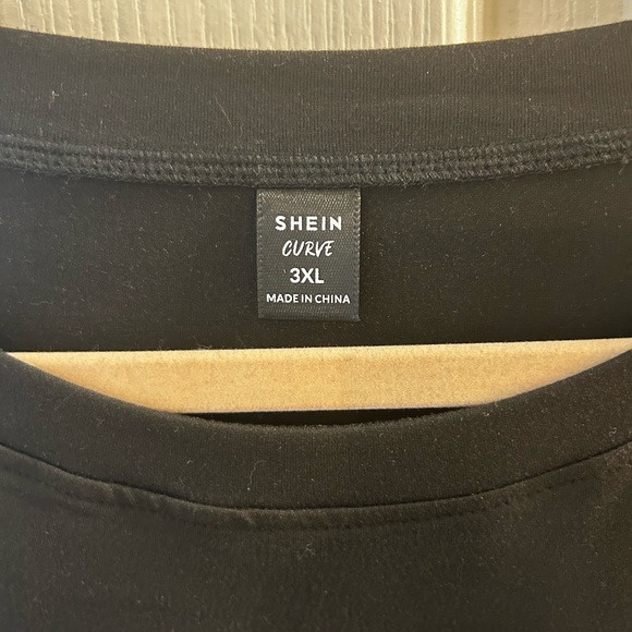 Black Oversized T-shirt with Sequin Stars - Picture 3 of 6